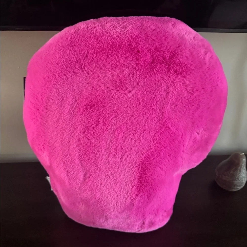 CYNTHIA ROWLEY HALLOWEEN HOT PINK PLUSH SKULL THROW PILLOW